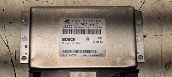 Volkswagen PASSAT B5.5 ESP (stability system) control unit 0265109463 8D0907389D DKCV42000651