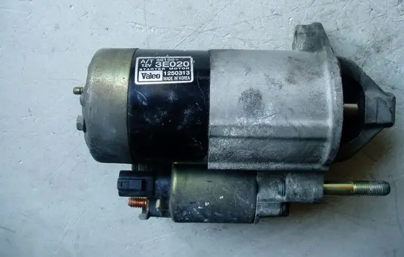 Hyundai Santa Fe Starter motor 361003E020