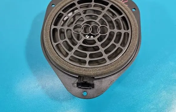 Audi A5 8T 8F Front door speaker 8T0035411A IMPRK1585439