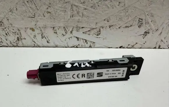 Seat Arona Aerial antenna amplifier 6F9035225 52510635A