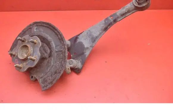 Toyota Avensis Verso Front wheel hub spindle knuckle
