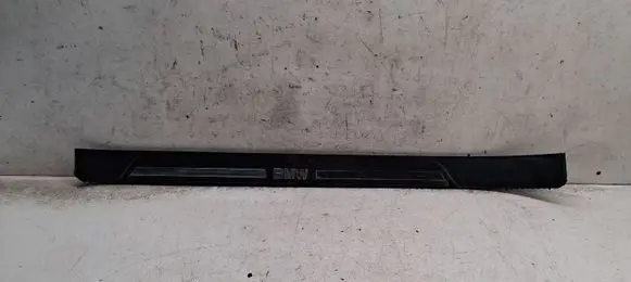 BMW 5 E39 Side skirt front trim 51478159931