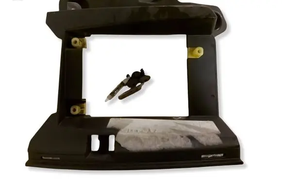 Audi TT TTS RS Mk3 8S Rear bumper mounting bracket 8S0807773A