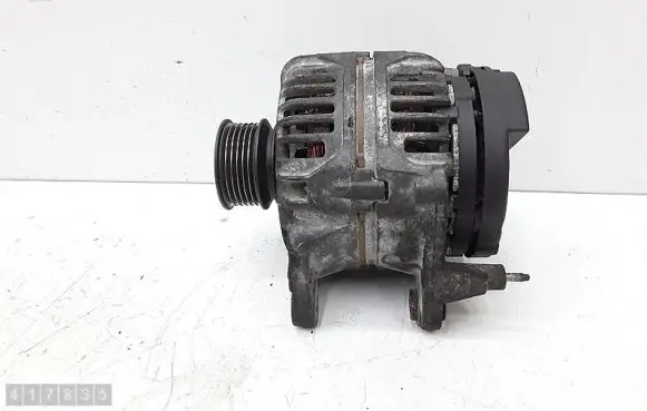 Audi A3 S3 8L Generator/alternator 028903028