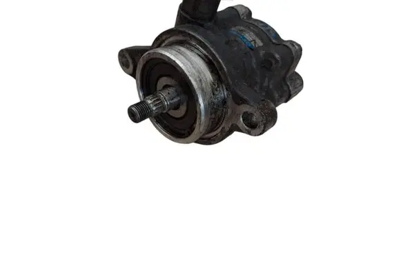 Nissan Primera Power steering pump 5M321 24859422