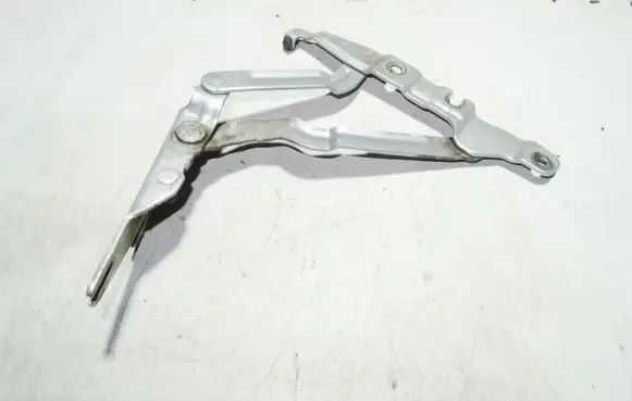 Audi A6 S6 C5 4B Tailgate/trunk/boot hinge 4B5827302F