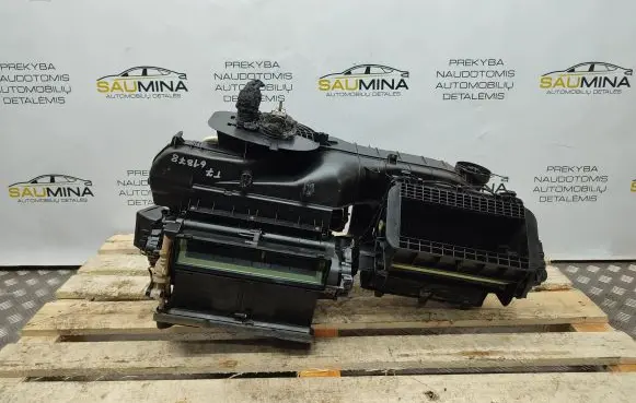 Volkswagen Transporter - Caravelle T7 Interior heater climate box assembly 