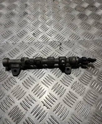 Opel Insignia A Fuel main line pipe 0445214221