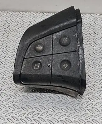Mercedes-Benz B W245 Steering wheel buttons/switches A1698207810 TRV61821410E