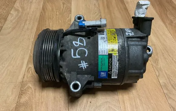 Opel Zafira B Air conditioning (A/C) compressor (pump) 13124752 383601234 0118623