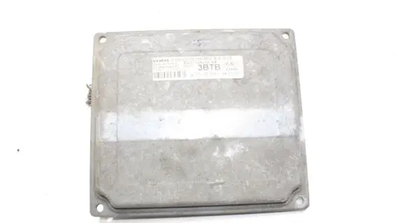 Ford Fiesta Engine control unit/module 4S6112A650NB S120977013C