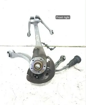 Porsche Macan (95B) Front wheel hub spindle knuckle 95B407254