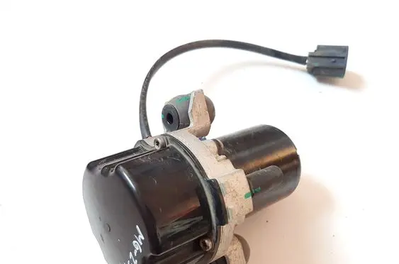 MG ZS Vacuum pump 10486471 193150646 20449600