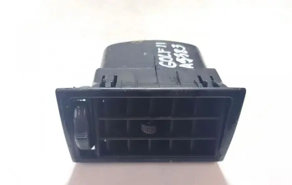 Volkswagen Golf II Dash center air vent grill 191819701b 191819709