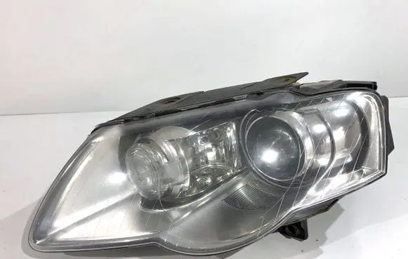 Volkswagen PASSAT B6 Headlight/headlamp 3C0941753G