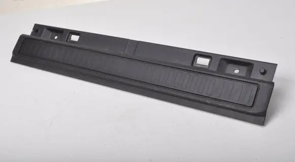 Land Rover Defender Tailgate/boot cover trim set L8B2-425A92-A