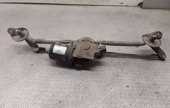 Toyota Avensis T250 Front wiper linkage and motor 8511005060 MS1592006410