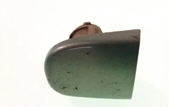 Volkswagen PASSAT B5 Rear door handle cover 