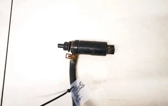 Ford Mondeo Mk III Headlight washer pump 0392040010