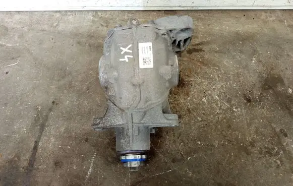 BMW X3 G01 Rear differential 8686219