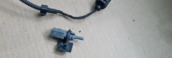 Audi A5 Sportback 8TA Outside/exterior temperature sensor 8Z0820535A