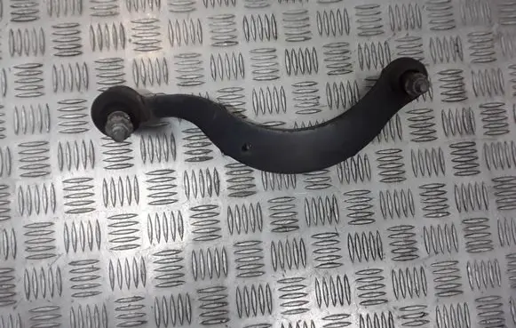 Lexus CT 200H Rear control arm