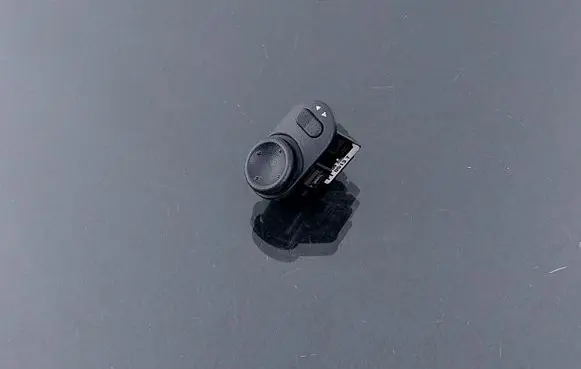 Opel Zafira A Wing mirror switch FT0513T 09226861