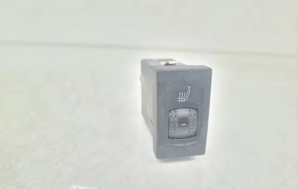 Volkswagen PASSAT B5 Seat heating switch 3B0963564A