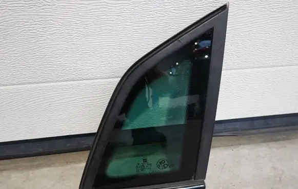 Seat Ibiza V (KJ) Rear side window 6F0845298AE