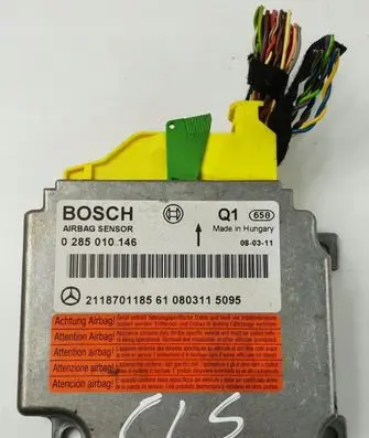 Mercedes-Benz CLS C219 Airbag control unit/module 2118701185
