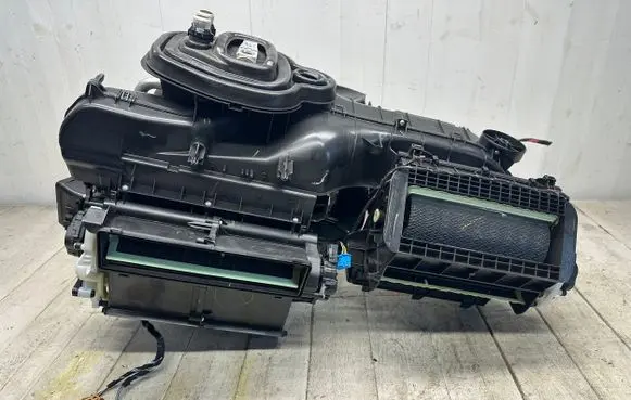 Volkswagen T-Roc Interior heater climate box assembly 5WB816005F