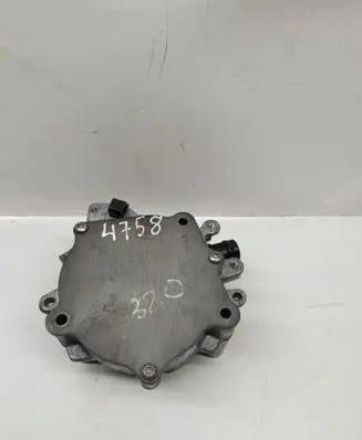 Volkswagen Jetta VI Vacuum pump 06K145100J 182809B