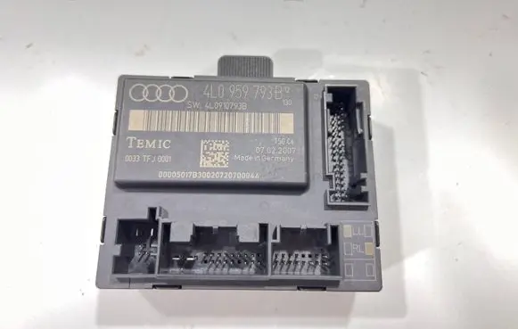 Audi Q7 4L Door control unit/module 4L0959793B