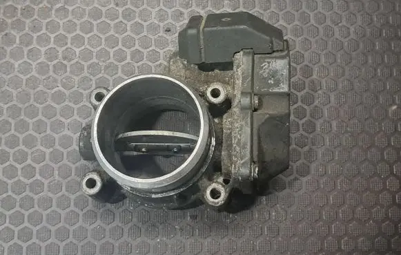 Mercedes-Benz Sprinter W906 Throttle valve A6460901270 A2C53090824