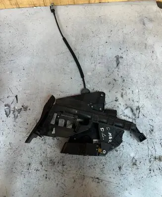 Ford Focus C-MAX Rear door lock R26412EK