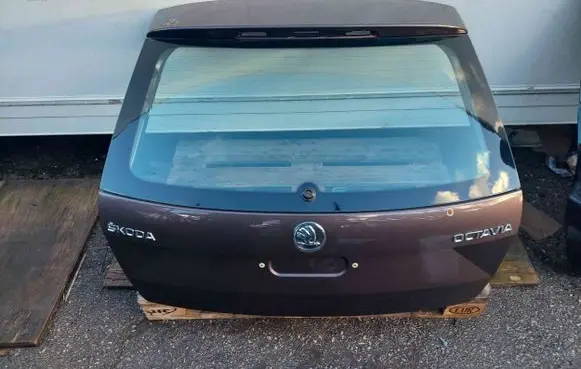 Skoda Octavia Mk3 (5E) Tailgate/trunk/boot lid
