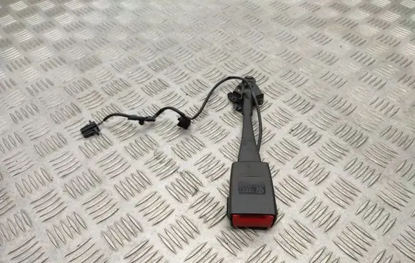 Audi A4 S4 B8 8K Front seatbelt buckle 8K0857755F