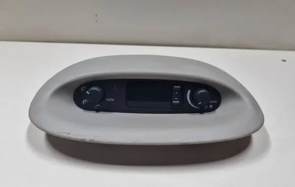 Chrysler Voyager Climate control unit P05005009AC VJ7656C