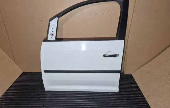 Volkswagen Caddy Front door