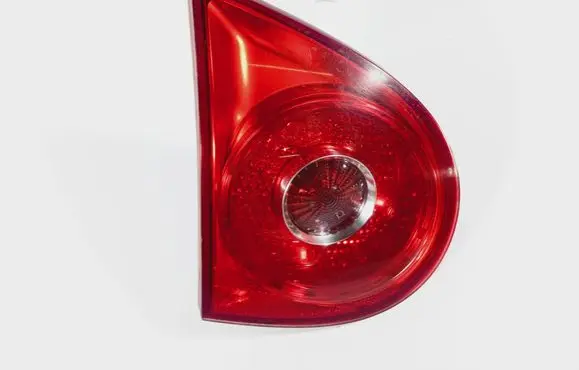 Volkswagen Golf V Tailgate rear/tail lights 285001