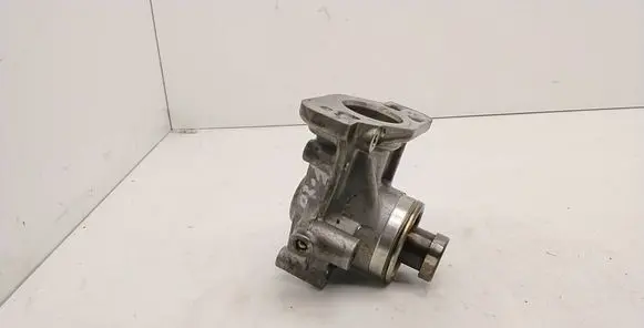 BMW 1 F20 F21 Fuel pump bracket 7628021 23191310