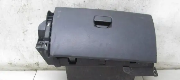 Renault Trafic III (X82) Glove box 681084578R