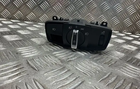 BMW X5 F15 Light switch 9390196 R2G375 3616000020835009