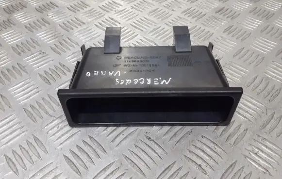 Mercedes-Benz Vaneo W414 Glove box 4146890091