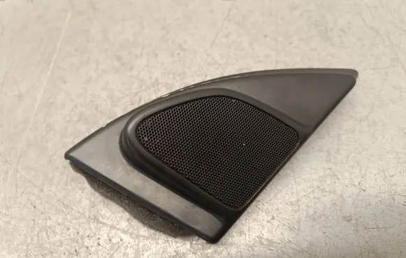 Volvo XC60 Front door high frequency speaker 30761586
