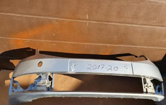 Skoda Octavia Mk3 (5E) Front bumper 5E0807221N