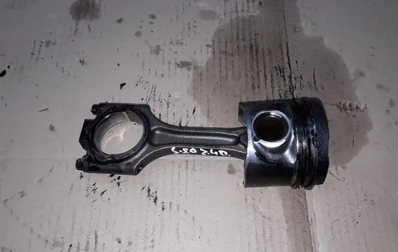 Volvo S80 Piston with connecting rod NOCODE