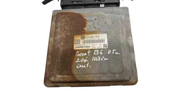 Volkswagen PASSAT B6 Engine control unit/module 03G906018A 5WP45502AB