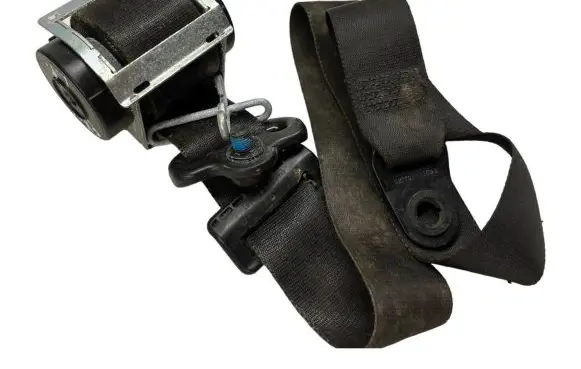 Ford Kuga I Front seatbelt 8V41S61294AC 040962