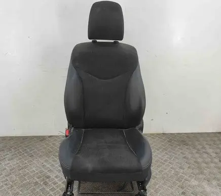 Toyota Prius+ (ZVW40) Front driver seat 7151247130 7164047150
